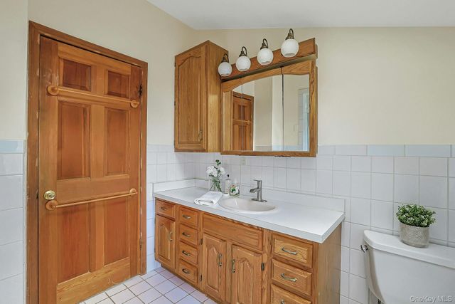 13 Maple Avenue, West Nyack, NY 10994