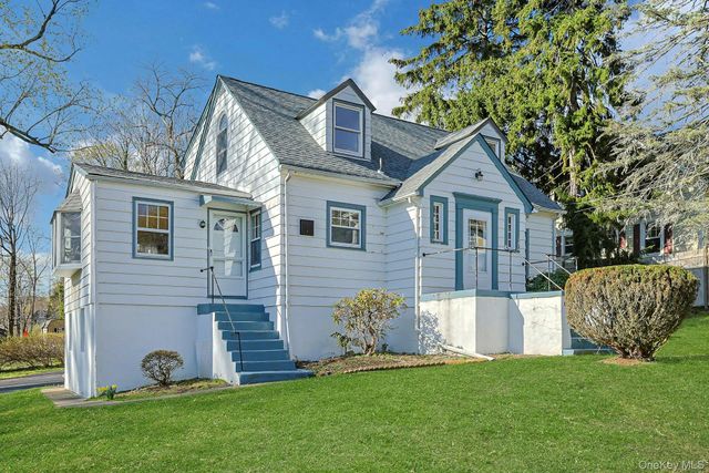 13 Maple Avenue, West Nyack, NY 10994