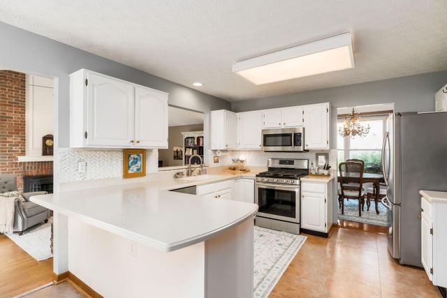 7149 Snowberry Lane, Canal Winchester, OH 43110