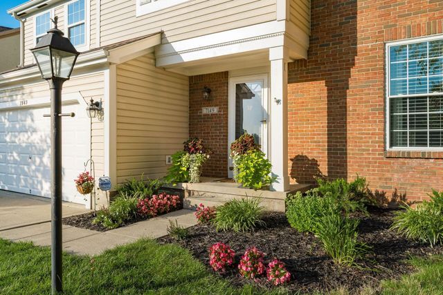 7149 Snowberry Lane, Canal Winchester, OH 43110