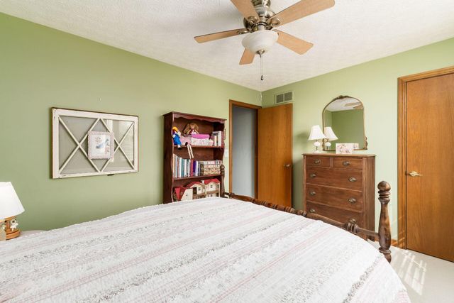 7149 Snowberry Lane, Canal Winchester, OH 43110