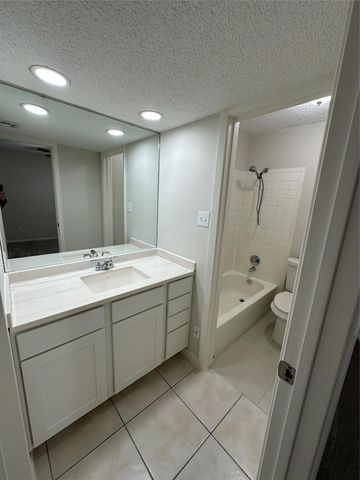 1500 Bay Area Boulevard 155, Houston, TX 77058