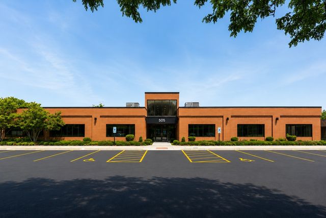 505 E Golf Road, Arlington Heights, IL 60005