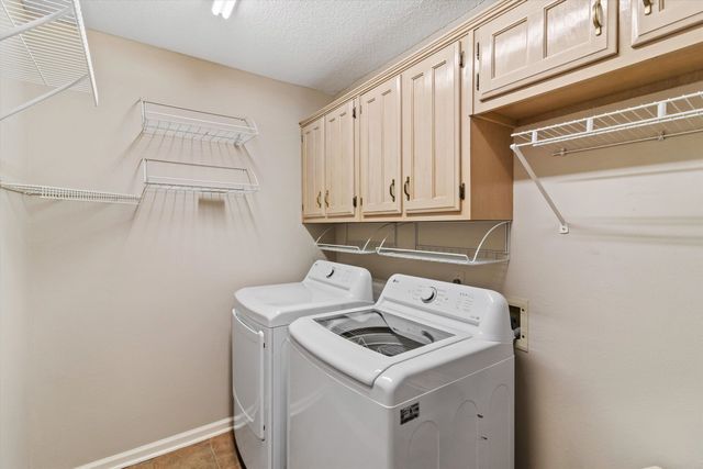 8821 BAZEMORE RD, Memphis, TN 38018