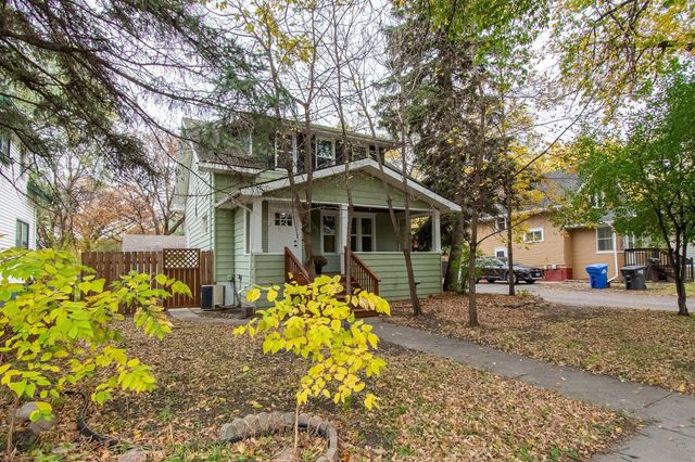 910 University Drive S, Fargo, ND 58103