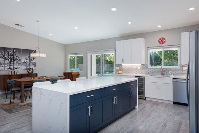 68605 Tachevah Drive, Cathedral City, CA 92234