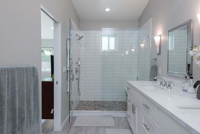 68605 Tachevah Drive, Cathedral City, CA 92234