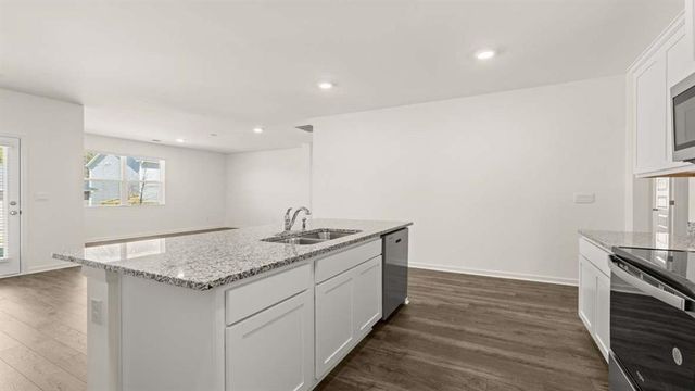 8577 Secretariat Drive, Lithonia, GA 30058