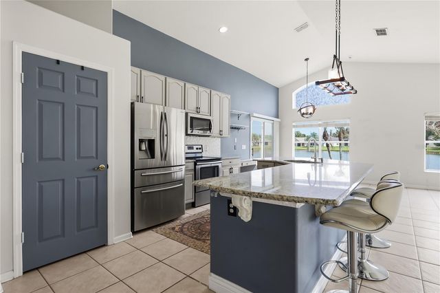 3196 STONEHURST CIRCLE, Kissimmee, FL 34741