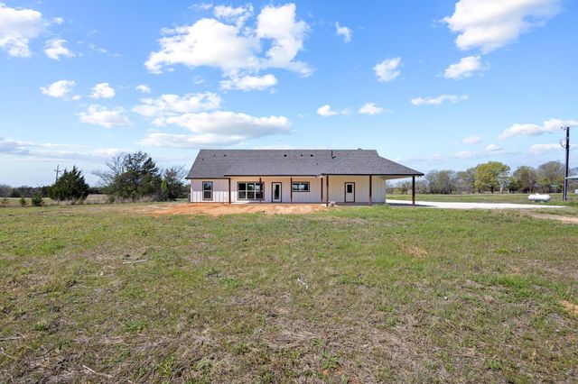 14457 E FM 1396, Windom, TX 75492