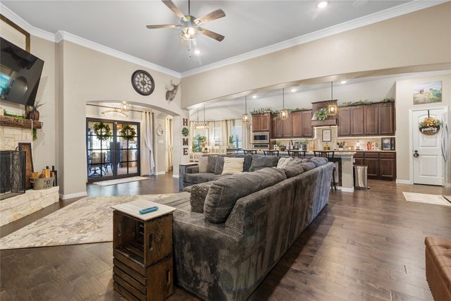 7934 Grassland Drive, Godley, TX 76044