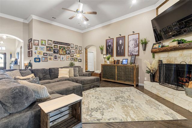 7934 Grassland Drive, Godley, TX 76044