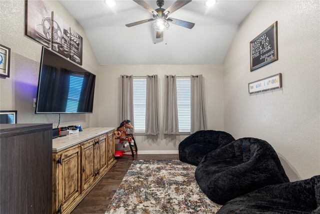 7934 Grassland Drive, Godley, TX 76044