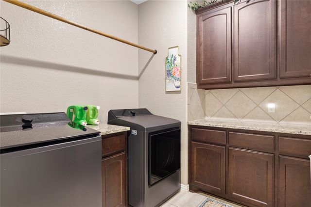 7934 Grassland Drive, Godley, TX 76044