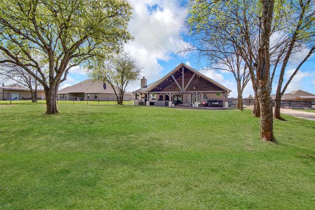 7934 Grassland Drive, Godley, TX 76044