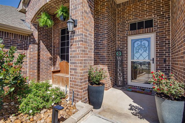 7934 Grassland Drive, Godley, TX 76044