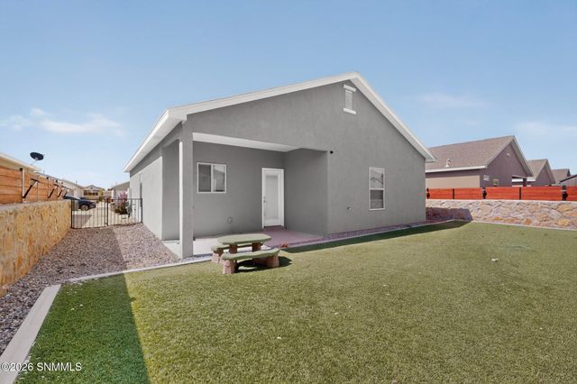 2812 Ocate Court, Las Cruces, NM 88007