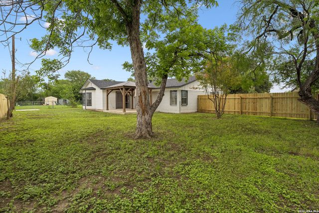 2035 LEESBURG ST, San Antonio, TX 78220