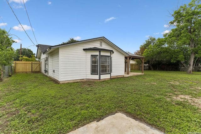 2035 LEESBURG ST, San Antonio, TX 78220