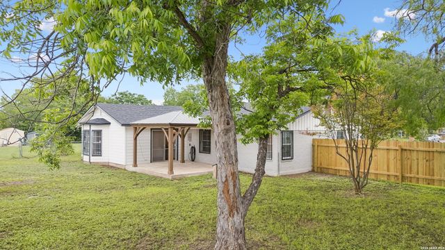 2035 LEESBURG ST, San Antonio, TX 78220