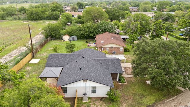 2035 LEESBURG ST, San Antonio, TX 78220