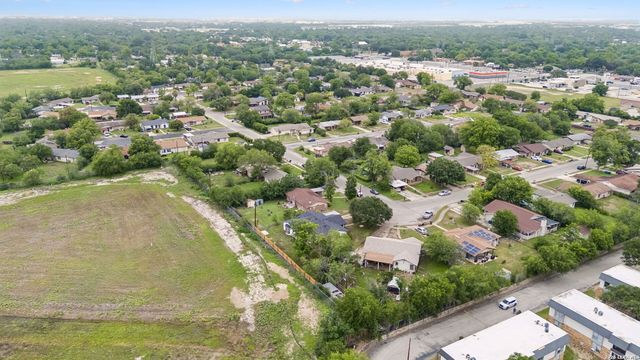 2035 LEESBURG ST, San Antonio, TX 78220