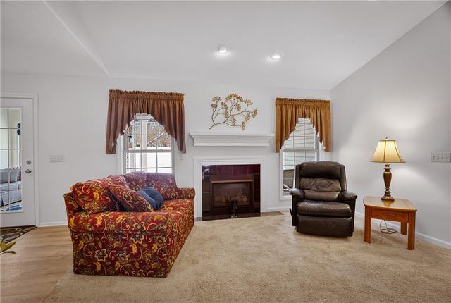 93 Fields Dr, Shenango Twp, PA 16101