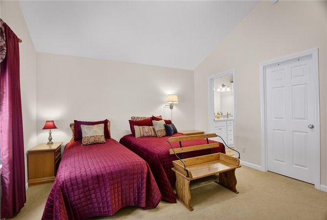 93 Fields Dr, Shenango Twp, PA 16101