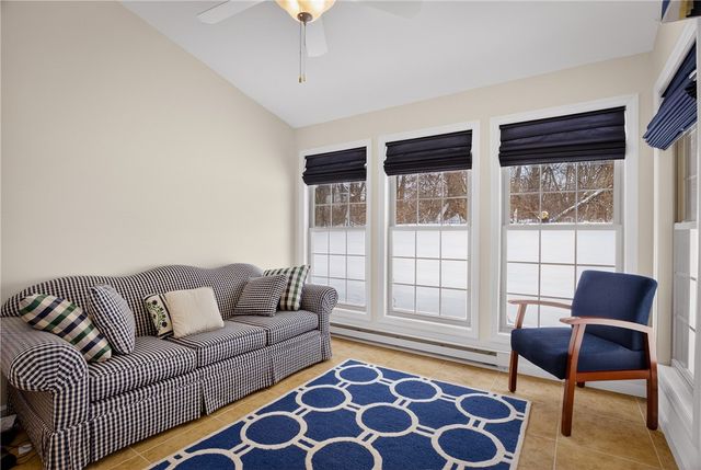 93 Fields Dr, Shenango Twp, PA 16101