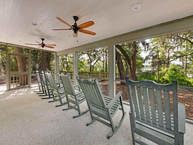 2781 Vanderbilt Blvd., Pawleys Island, SC 29585