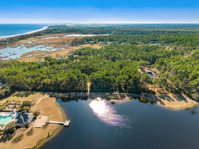 2781 Vanderbilt Blvd., Pawleys Island, SC 29585