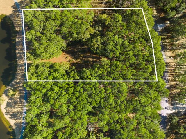 2781 Vanderbilt Blvd., Pawleys Island, SC 29585