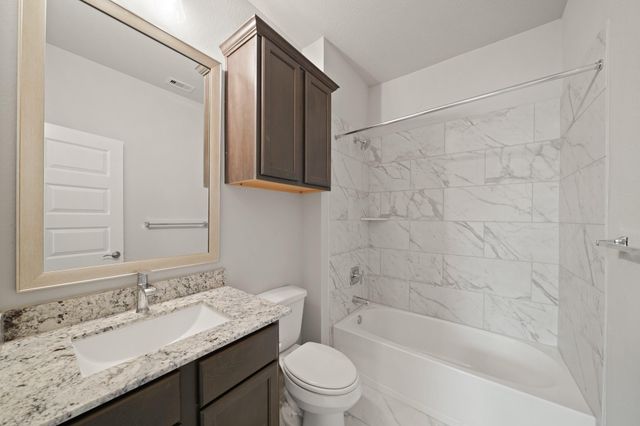 2140 Golden Spruce Court, Conroe, TX 77301