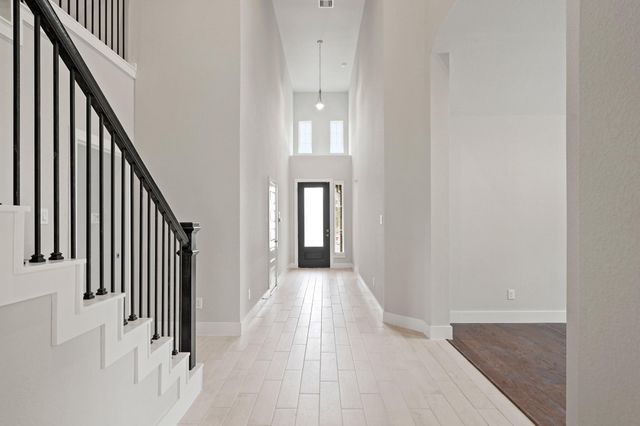 2140 Golden Spruce Court, Conroe, TX 77301