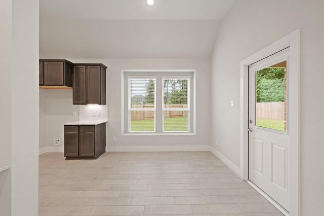 2140 Golden Spruce Court, Conroe, TX 77301