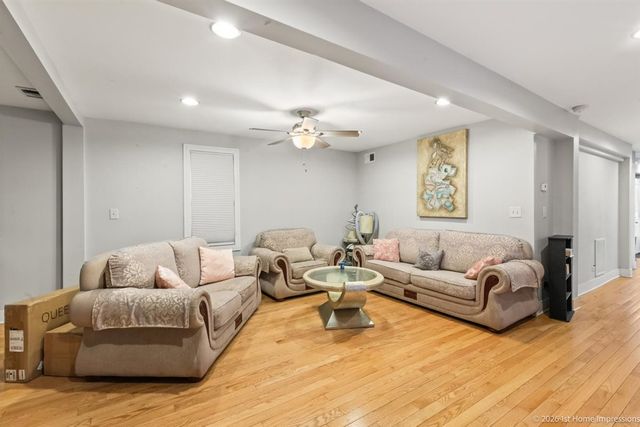 46 Englewood Avenue, Bellwood, IL 60104