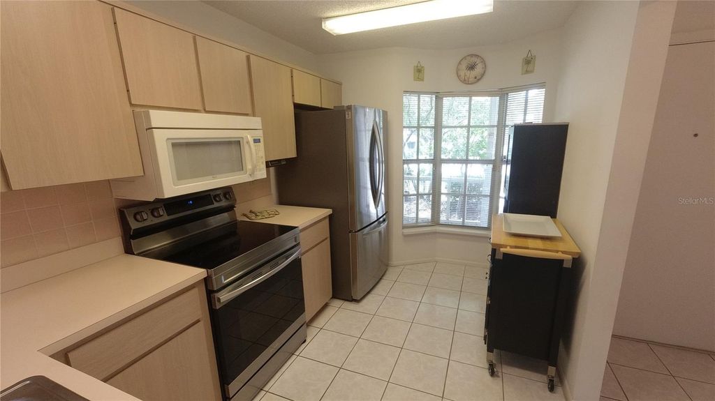 Image 5 of property listing at 6421 REMUS DRIVE, New Port Richey, FL 34653