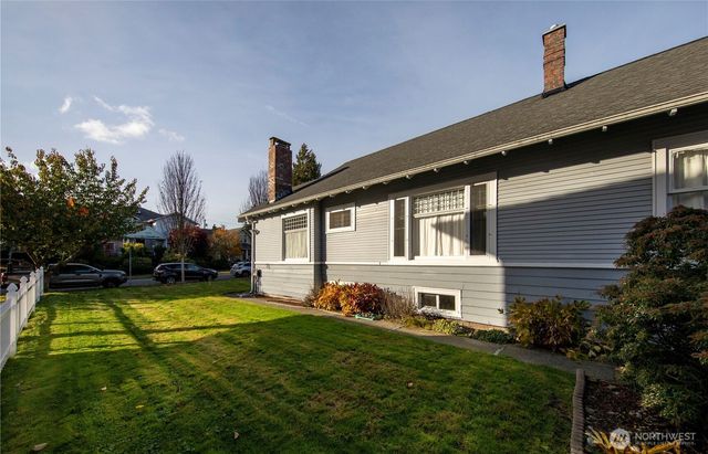 3427 Oakes Avenue, Everett, WA 98201