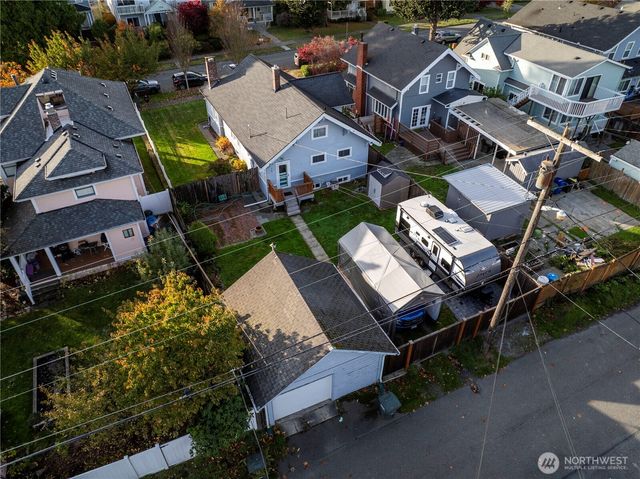 3427 Oakes Avenue, Everett, WA 98201