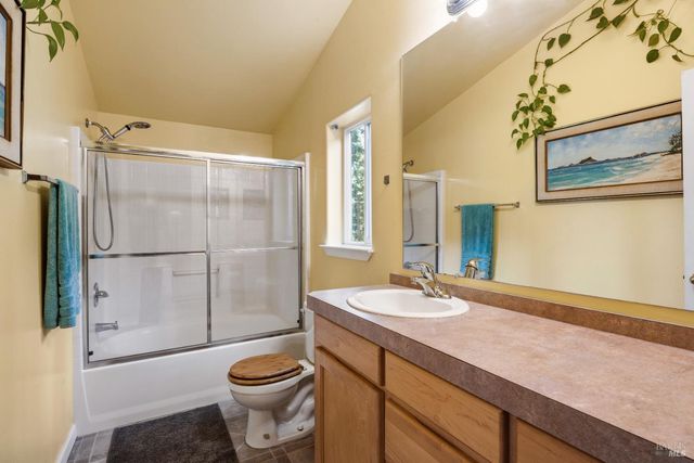 24193 Birch Ter, Willits, CA 95490