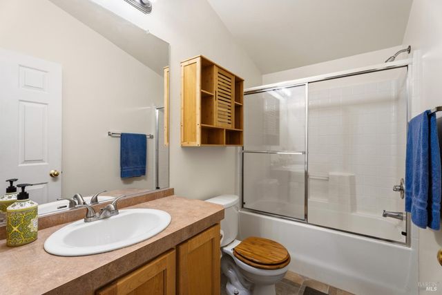 24193 Birch Ter, Willits, CA 95490