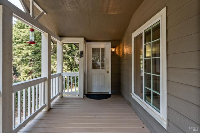 24193 Birch Ter, Willits, CA 95490