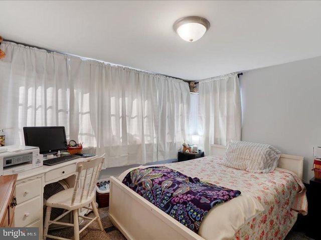 143 PAWNEE AVE, Dover, PA 17315