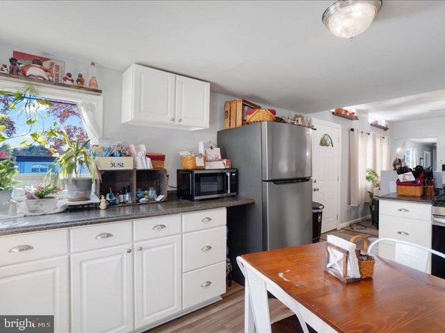 143 PAWNEE AVE, Dover, PA 17315