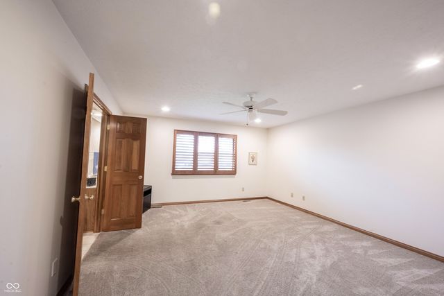 11348 Royal Place, Carmel, IN 46032