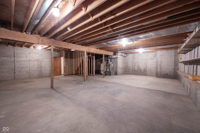 11348 Royal Place, Carmel, IN 46032