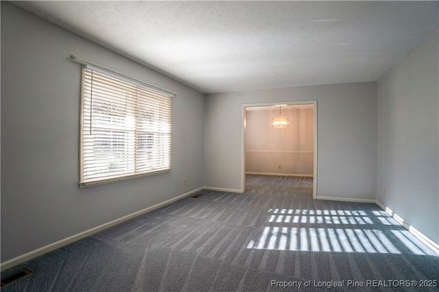 1733 Daisy Lane, Fayetteville, NC 28303