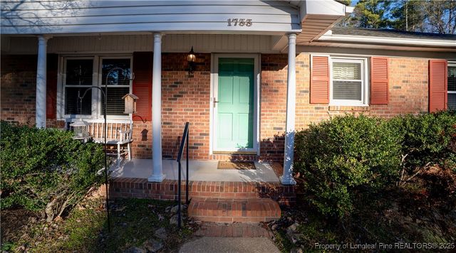 1733 Daisy Lane, Fayetteville, NC 28303