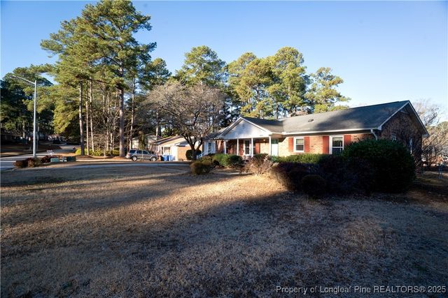 1733 Daisy Lane, Fayetteville, NC 28303