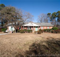 1733 Daisy Lane, Fayetteville, NC 28303